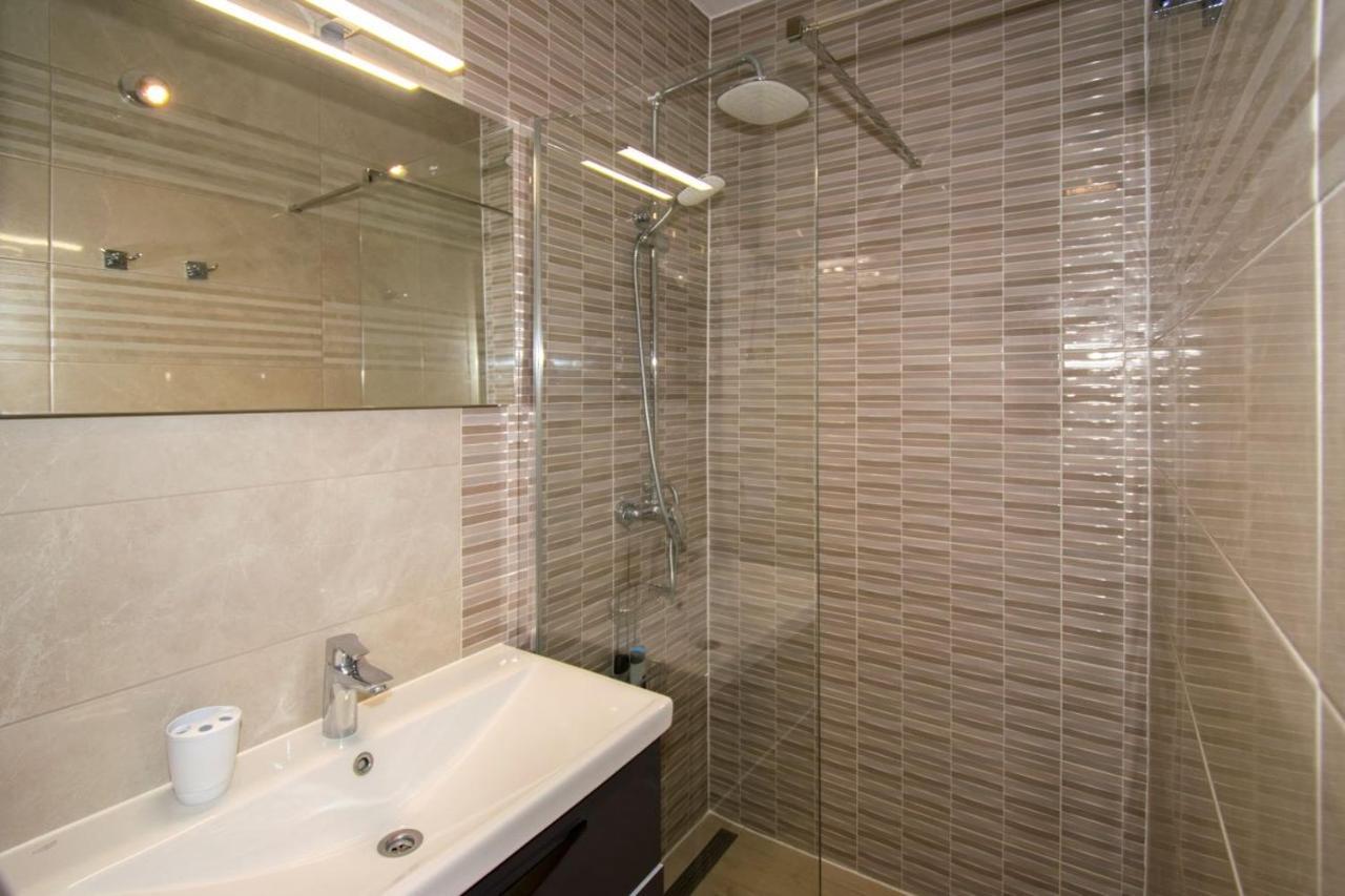 Apartman M In Premantura Exterior foto